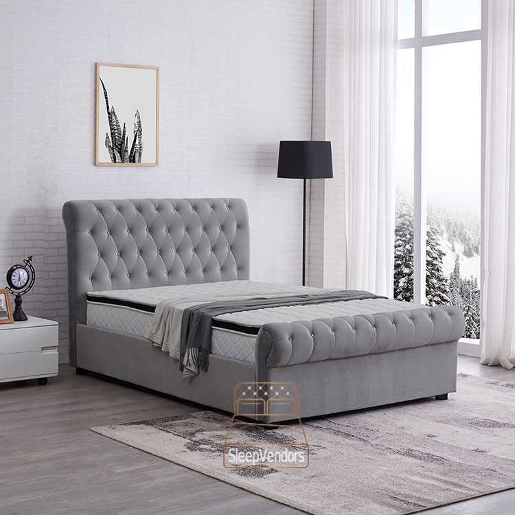 197609581_4027014527374159_1579220489075703004_n_2048x2048.jpg Eva Grey Sleigh Bed - Image 1
